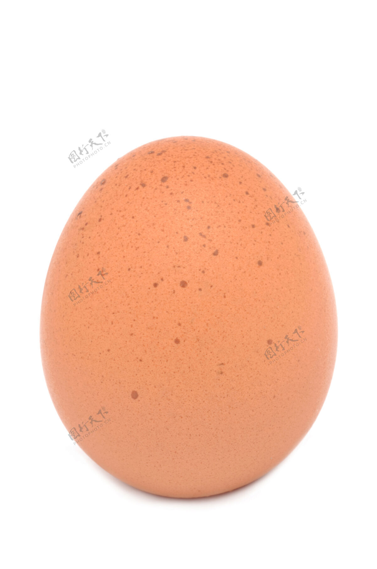 保护鸡蛋在白色的表面鸡蛋鸡配料