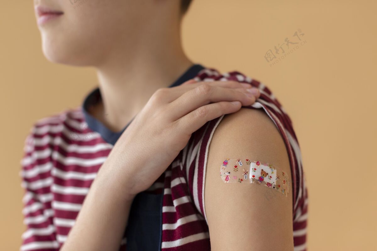 疫苗贴上创可贴科学病人儿童