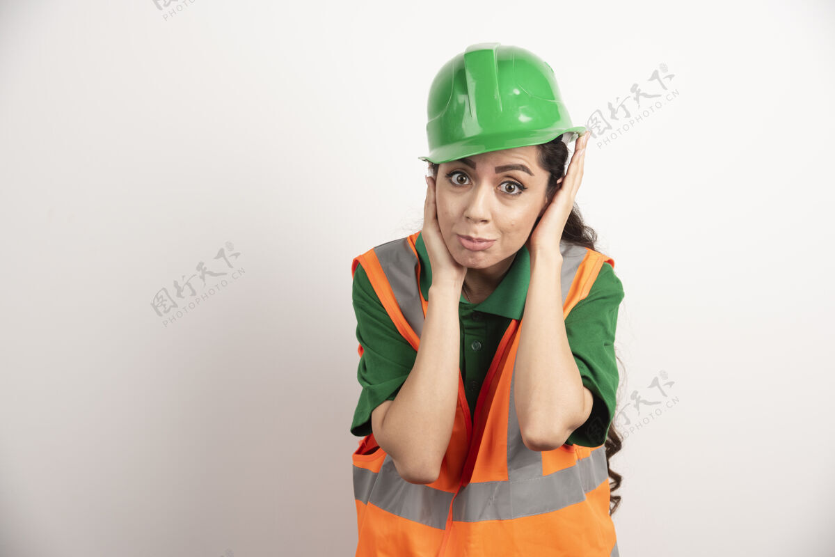 建筑商成功的女人戴着安全帽穿着制服高质量的照片女人工作服装
