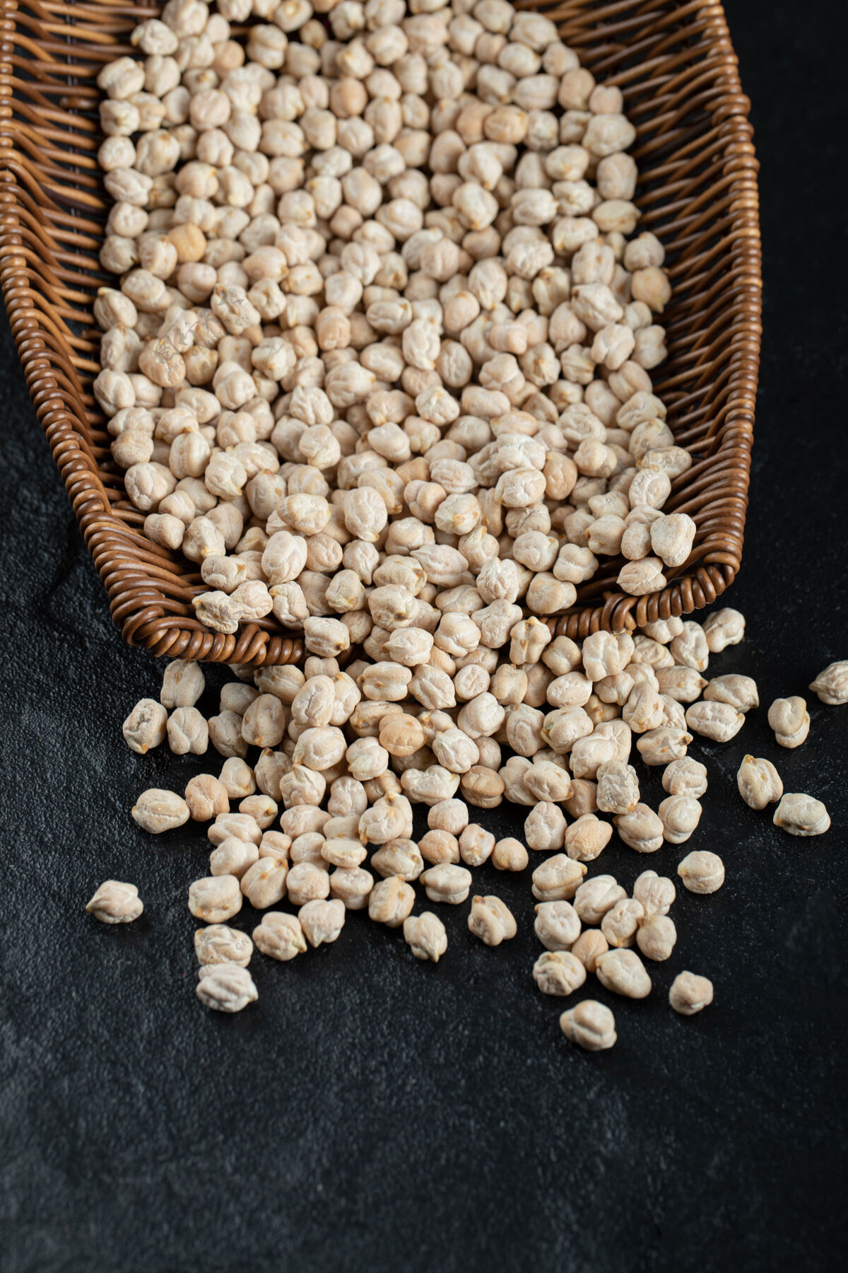 有机许多白色的生豆子孤立在工作室里豆类生的农业