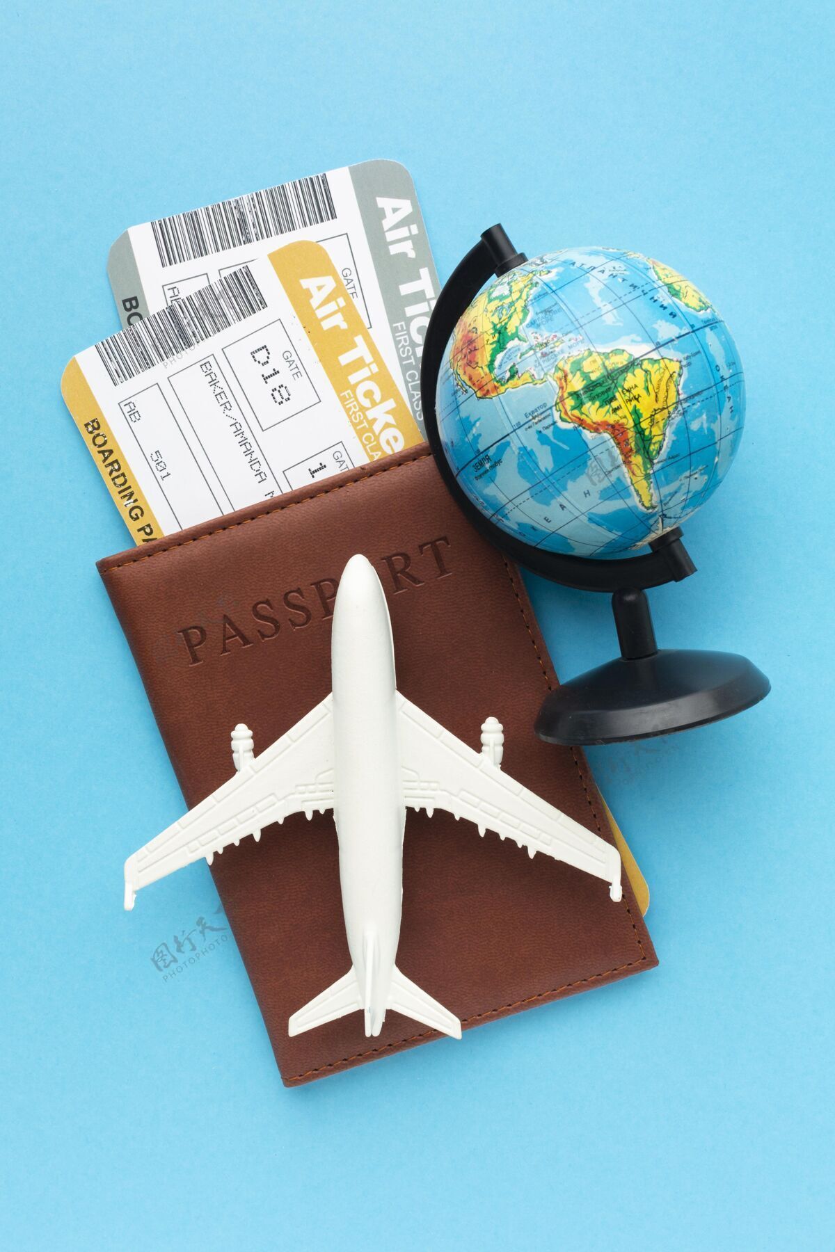 俯视图顶视图护照和机票安排平面组成护照